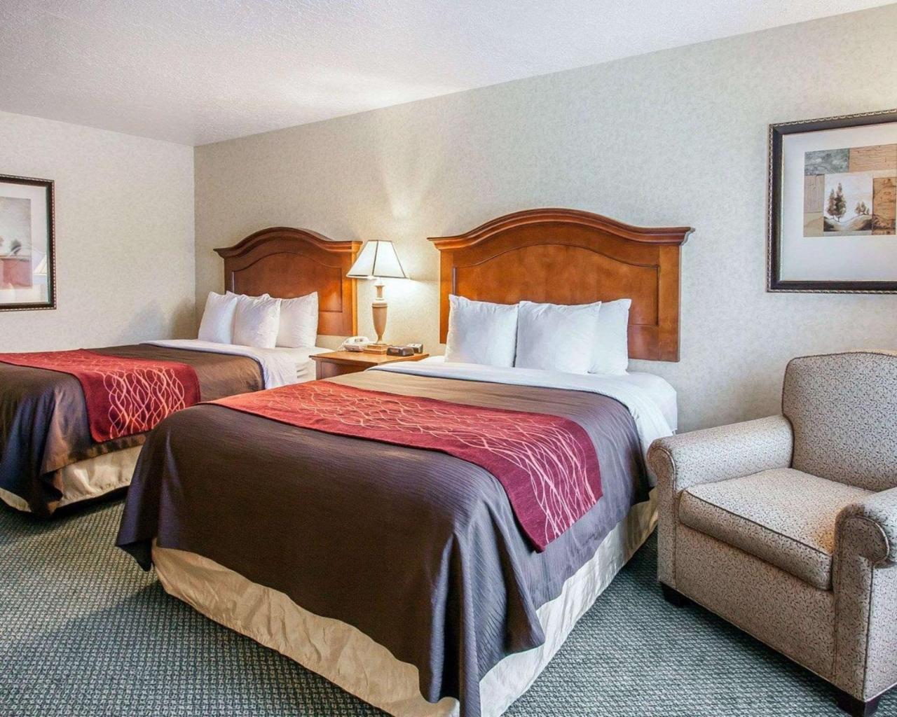 Comfort Inn Conference Center Hillsboro Dış mekan fotoğraf