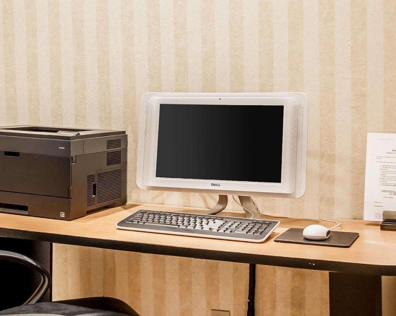 Comfort Inn Conference Center Hillsboro Dış mekan fotoğraf