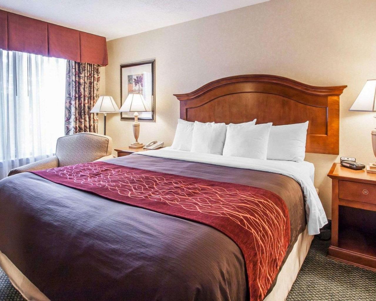 Comfort Inn Conference Center Hillsboro Dış mekan fotoğraf