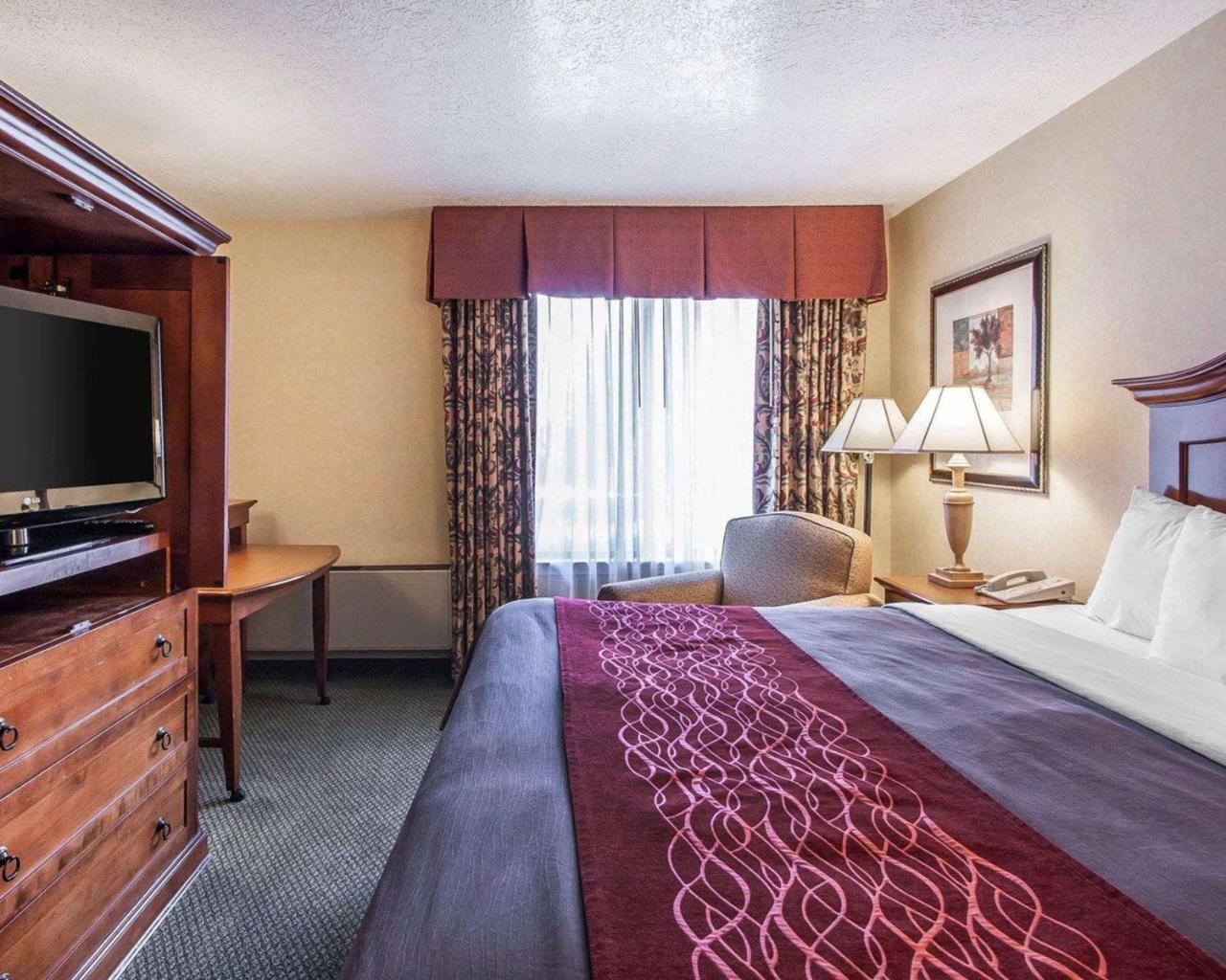 Comfort Inn Conference Center Hillsboro Dış mekan fotoğraf