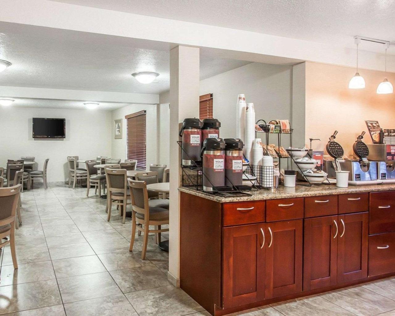 Comfort Inn Conference Center Hillsboro Dış mekan fotoğraf