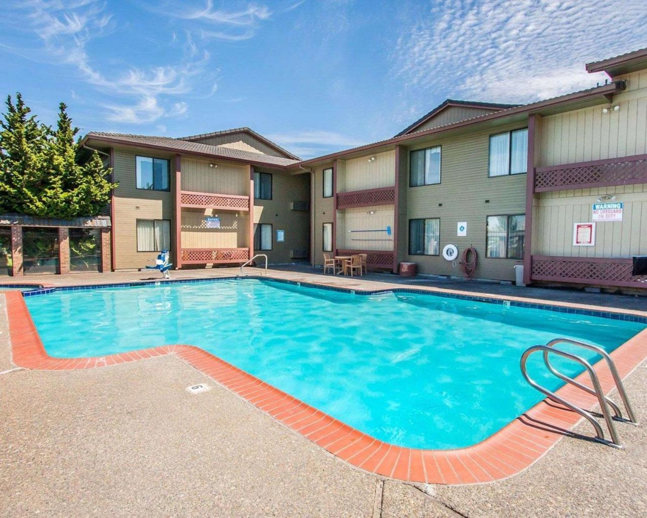 Comfort Inn Conference Center Hillsboro Dış mekan fotoğraf